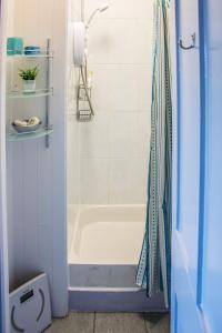 High Street at the Heart of the Royal Mile