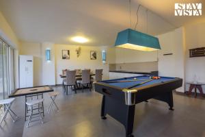 StayVista at Anandam Lake Villa - Khadakwasla