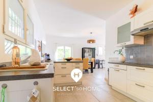 SELECTsoHOME - Magnifique villa pour 10 personnes avec piscine à débordement et vue sur la mer ! - VILLA PAVILLOU