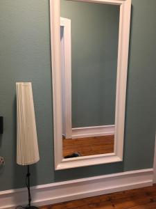 private Zimmer im Serviced Apartment - mit wöchentlicher Reinigung