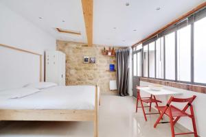 Central studio between Montmartre and Moulin Rouge