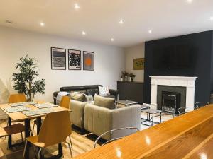 Stylish Jesmond Garden Apartment
