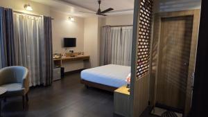 Hotel Gulmohar Grand