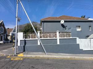 Happy Home - Woodstock