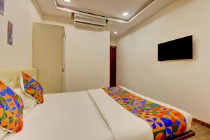 Via 24K Inn - Nr Manipal Hospital