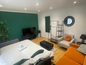 Rooms in stylish house