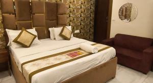 Hotel Kaushambi Grand Near Kaushambi Metro Station