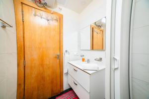 Vue mer, piscine & plage à vos pieds