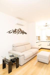 Maison Clairet by Hili