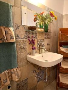Apartment Ioanneta - Vintage Gem, Metro & City Center