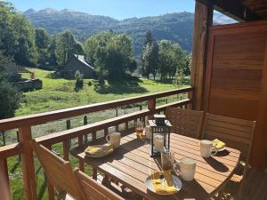 Appartement cosy au bords du lac de Loudenvielle