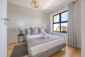 Contemporary Modern 1 Bedroom- Blouberg