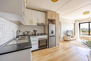 Contemporary Modern 1 Bedroom- Blouberg