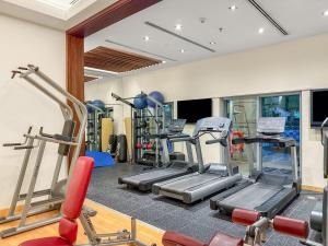 FIRST CLASS 1BR Burj Khalifa View , Near Metro