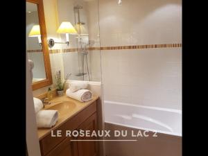 Les Roseaux du Lac - 7 appartements situés dans une résidence posée au bord du lac dAnnecy