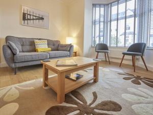 4 Bed in Keswick oc-sz443