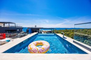 Luxury Pool Seaside Apartments Zadar