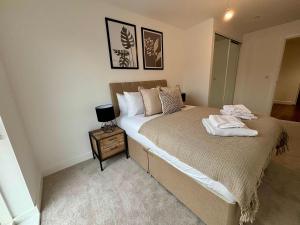 Luxury 2 bed Apartment Bracknell