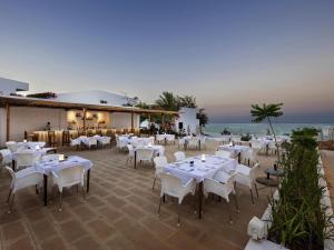 Nungwi Dreams by Mantis