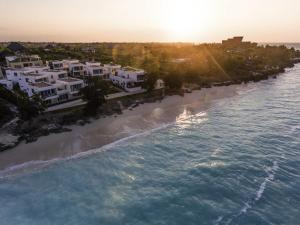 Nungwi Dreams by Mantis