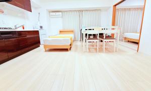 incense上野根岸801