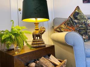 17th century Coach House - Pet & Family Friendly