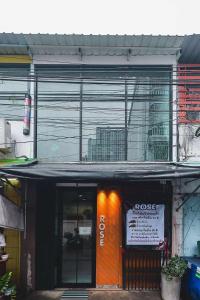 Rose Loft Family or friends 6 person