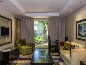 No5 Boutique Art Hotel by Mantis