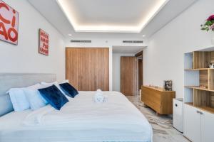 Cozy & Spacious 1BR in JVT