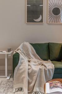 Peaceful City Oasis JacuzziCanal View Studio