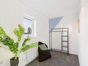 Relaxing Cooden Escape Stylish 3 Bed Flat