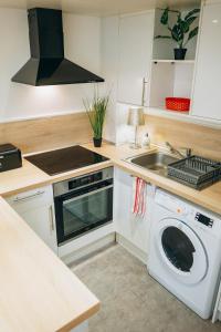 La Cabote à 200m de la mer en centre ville