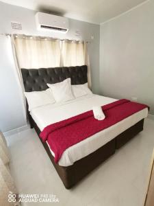 Wamz Apartments And Tours B