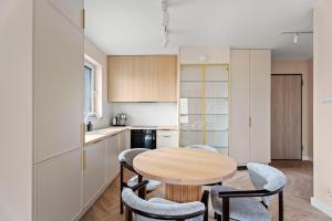 Letnica ul Sucha 41 I Garage I By PerfectApart I