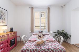 Central Narbonne with rooftop terrace