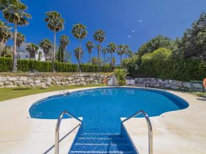 Cubos Oasis Lauro Golf Apartment