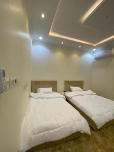 دور مستقل مع حوش ومجلس خارجي