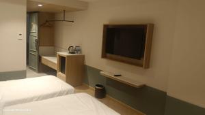 Amoravida by 7 Apple Resort, Khandala