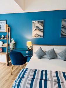 Southgate Residence Pasar Minggu with Pool View