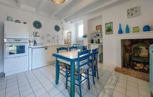 Gorgeous Home In Dompierre-Sur-Charente