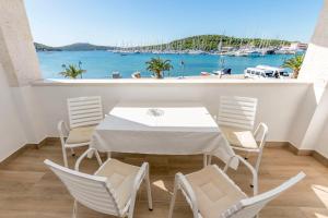 Apartments Jerkunica