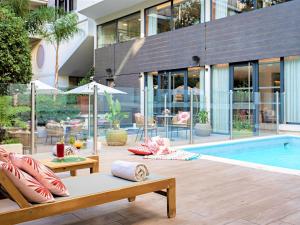 Croisette Beach Hotel Cannes - MGallery Collection