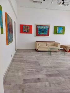 Stay, Work, Meet in Creative Space in Centrum