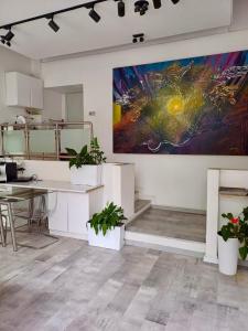 Stay, Work, Meet in Creative Space in Centrum - Apartments, Warsaw