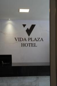 Vida Plaza Hotel