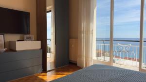 Riviera sea Views from every rooms