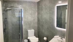 The Raven Pub with Rooms, Worcester