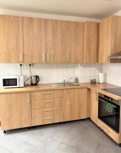 Sleep & Go Czech Republic - Praha 5 Anděl