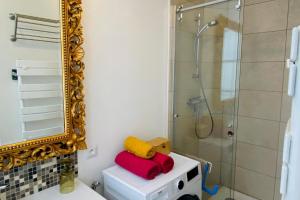 1 Bed Apartment Sleeps 4 Mezzanine -WiFi -Tv