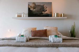 Huswell - Modern studio with magnificent seaview